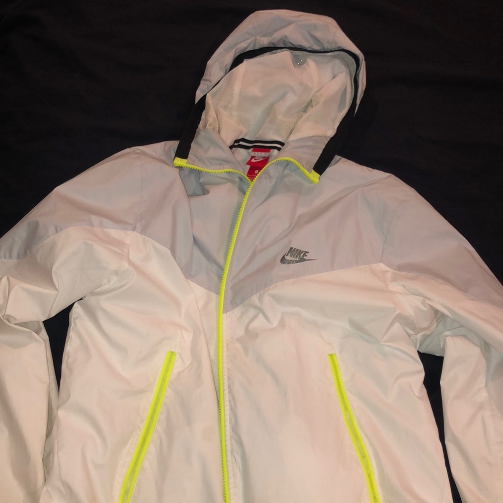 Nike Men Windbreaker Size Large